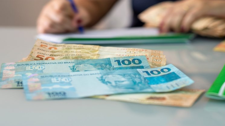 Notícia: Projeção da inflação cai a 5,15% em 2026