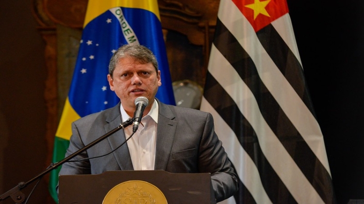 Notícia: Tarcísio anuncia nova prorrogação de benefícios fiscais do ICMS